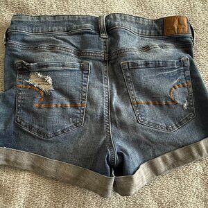 American Eagle Midi Stretch Distressed Jean Shorts ~ Size 10